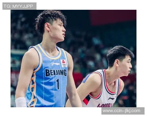 CBA精彩对决北京队迎战广东队争夺胜利荣耀